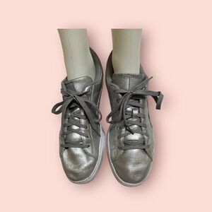 (23)Silver metallic Puma trainers for men